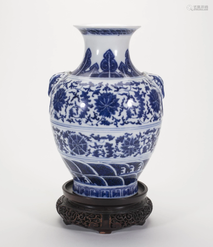 Chinese Blue & White Porcelain Lotus Vase