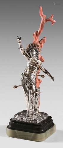 Statuette in silver repoussé and carved representi…