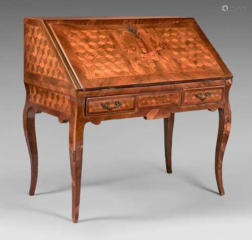 Sloping desk inlaid with a music trophy in a backg…