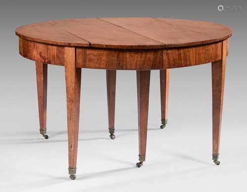 Oval mahogany dining room table with mahogany exte…