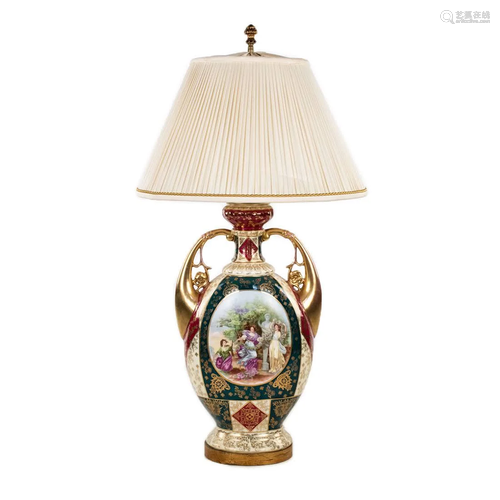 Three Graces Victorian Beehive Lamp