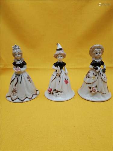 A Set of Three American Porcelain Decorations