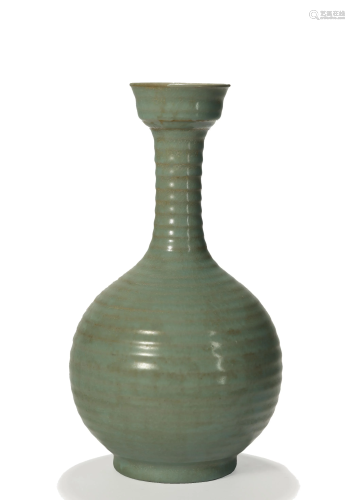 Qing Dynasty, Celadon Vase
