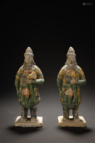 Ming, Pottery Two Figures