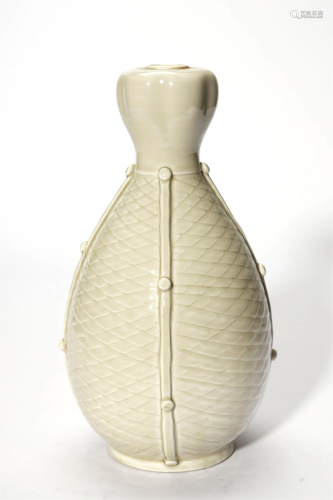 Song, Dingyao Vase