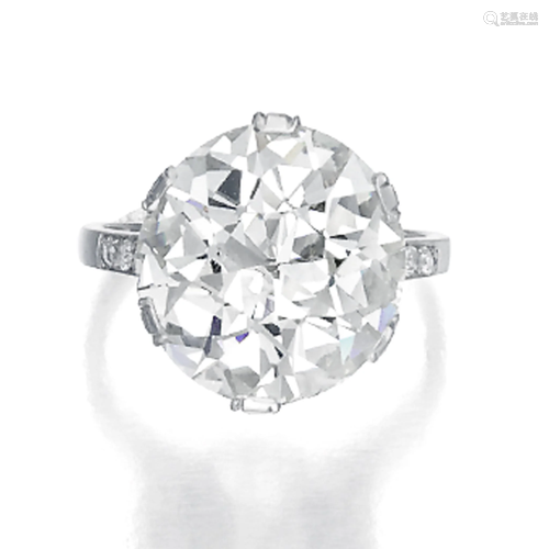 A diamond solitaire,