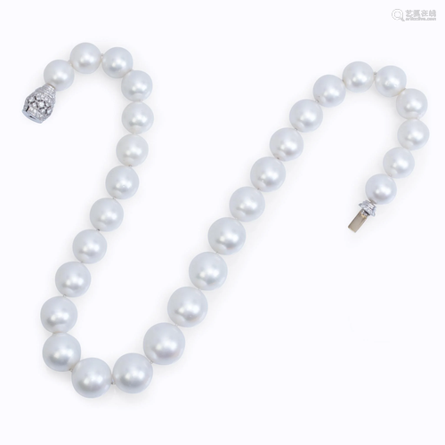 A South Sea pearl, diamond, and platinum n…