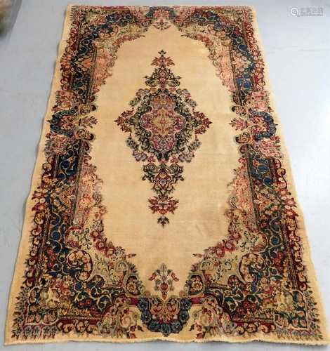 European Floral Cream Open Field Carpet …