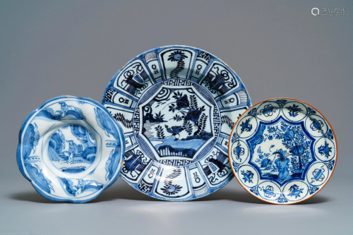 Two Dutch Delft blue and white chinoiserie pla…