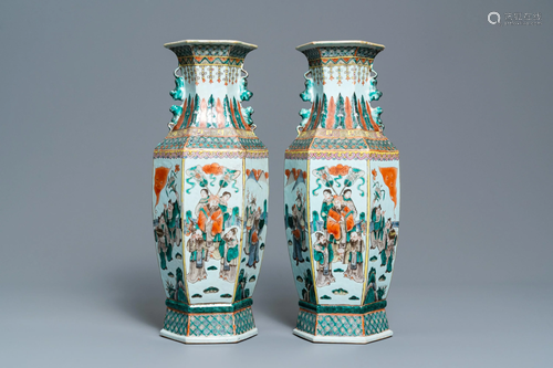 A pair of Chinese hexagonal famille verte v…