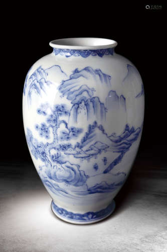 18世紀 日本手繪青花山水紋賞瓶