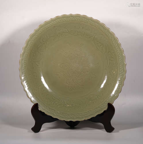 Ming Dynasty - Longquan Celadon Plate