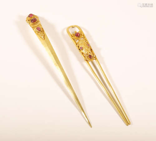 Qing Dynasty - Set of Pure Gold with Gem Inlay Hairpin