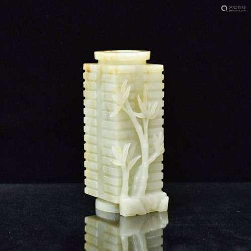 CARVED CHINESE CONG SHAPED JADE BRUSH POT