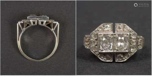 Art Deco platinum ring set with old cut diamonds f…
