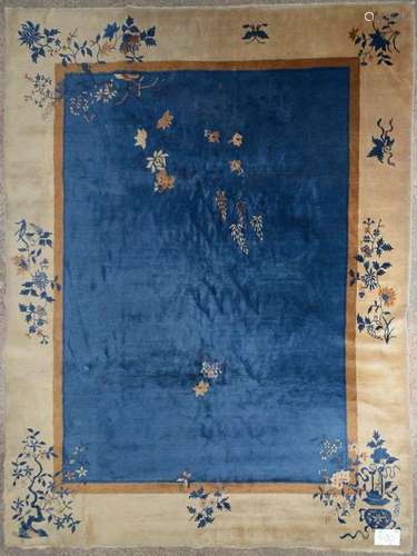 Large blue, brown and beige woollen rug decorated …