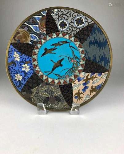 Antique Fine Japanese Cloisonné Plate with Floral Pattern Meiji Era, 19C