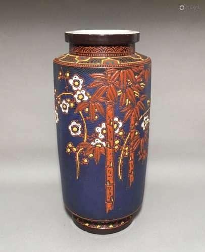 Large marked Kinkozan Moriage Japanese Satsuma Vase Blue with Cherry Blossom