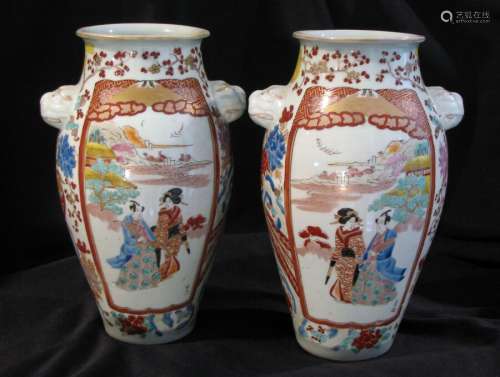 PAIR OF CLASSIC JAPANESE ARITA PORCELAIN VASES IN EARLY FUKAGAWA HICHOZAN STYLE