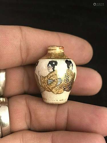 Early To Mid 1900’s Miniature Japanese Satsuma Vase w/ Brocade Bag