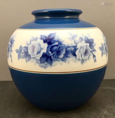 Japanese Meiji Studio Porcelain Vase by Koto Kosuge