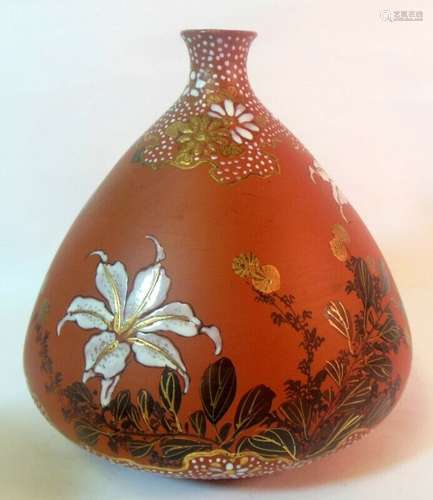 Exquisite SIGNED vtg TOKONAME Ware Japanese VASE Enameled Flowers Moriage Gold