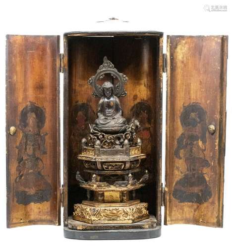 JAPAN 1820 EDO PERIOD BUDDHA BUTSUDAN HOME ALTAR IN GILDED WOOD WITH BRONZE