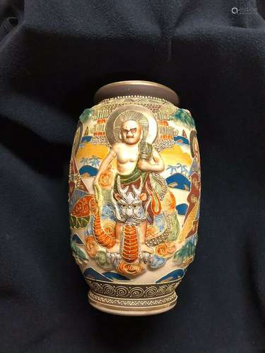 Rare Antique Japanese Satsuma Raised Relif Gold Gilted Porcelain Vase