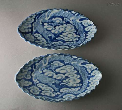 old pair of outstanding Hirado plates Japanese porcelain