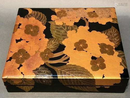 Beautiful Antique Japanese Irogami Bako With Makie