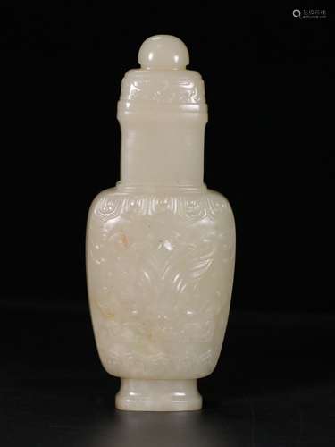 CHINESE JADE BOTTLE DECORATION