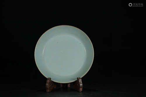 CHINESE RU KILN PLATE, SONG DYNASTY