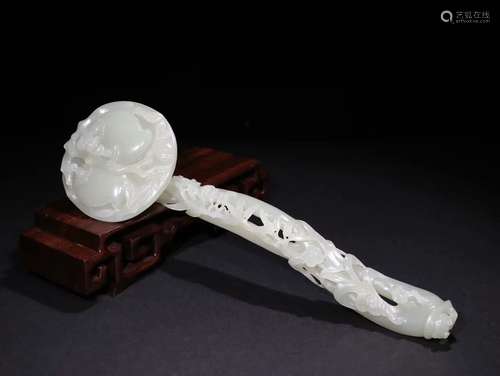 CHINESE JADE DECORATION