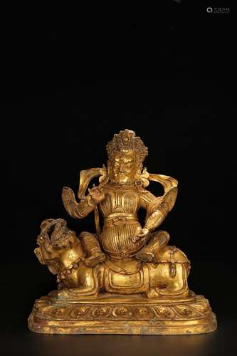 CHINESE GILT BRONZE STATUE