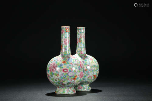 CHINESE FAMILLE ROSE VASE, QING DYNASTY