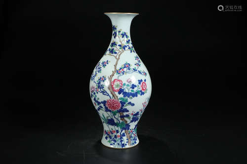 CHINESE BLUE AND WHITE VASE, YONGZHENG MARK