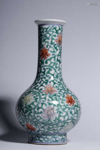 CHINESE DOUCAI VASE, KANGXI MARK