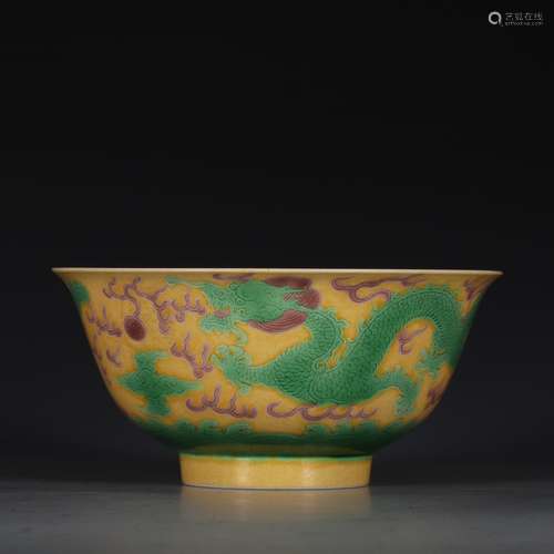 CHINESE TEI-COLOR BBOWL, TONGZHI MARK