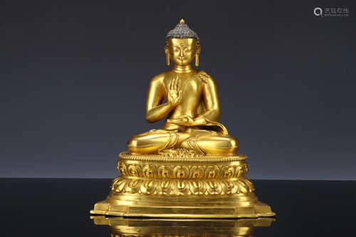 CHINESE GILT BRONZE STATUE