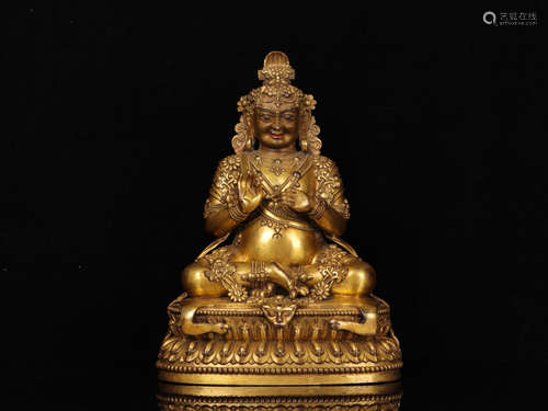 CHINESE GILT BRONZE STATUE