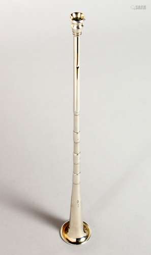 A MINIATURE SILVER HUNTING HORN. 12ins long. Chester 1927. Maker: EB.