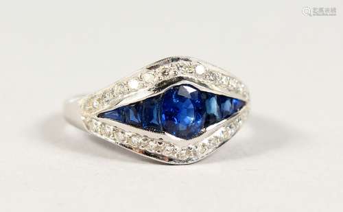 AN ART DECO DESIGN SAPPHIRE AND DIAMOND RING.