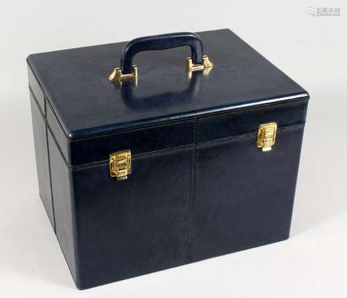 A GOOD BLUE LEATHER VANITY CASE.