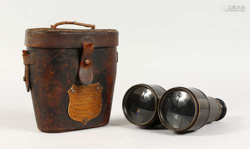 A PAIR OF 19TH CENTURY LEATHER CASED BINOCULARS, with presentation plaque: 