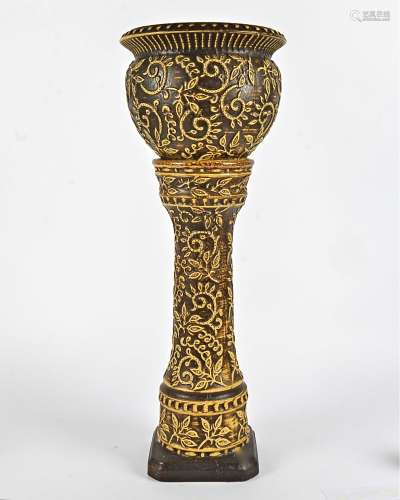 A West German or similar 20th Century pottery jardiniere, with raised foliate decoration, 21.5cm x
