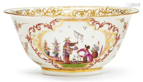 BOWL WITH CHINOISERIE DECORATION, Meissen, ca. 172…