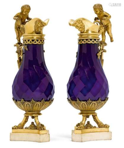 PAIR OF DECORATIVE CARAFES WITH GILT BRONZE MOUNTS…