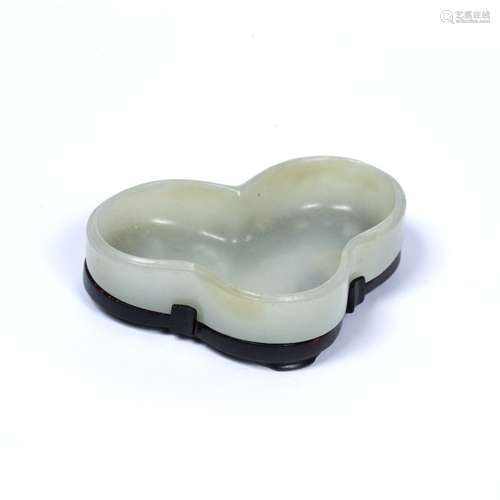 Triple rounded petal shape shallow brush washer Chinese with wood fitting stand 6.8cm x 1cm