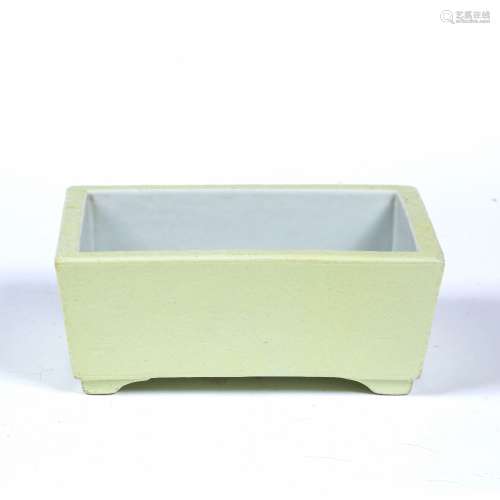 Porcelain yellow monochrome glazed rectangular bowl Chinese, 19th Century engraved with five