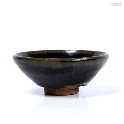Jian ware bowl Chinese, Northern Song with a hares fur coloured rim 9cm diameter x 4cm high